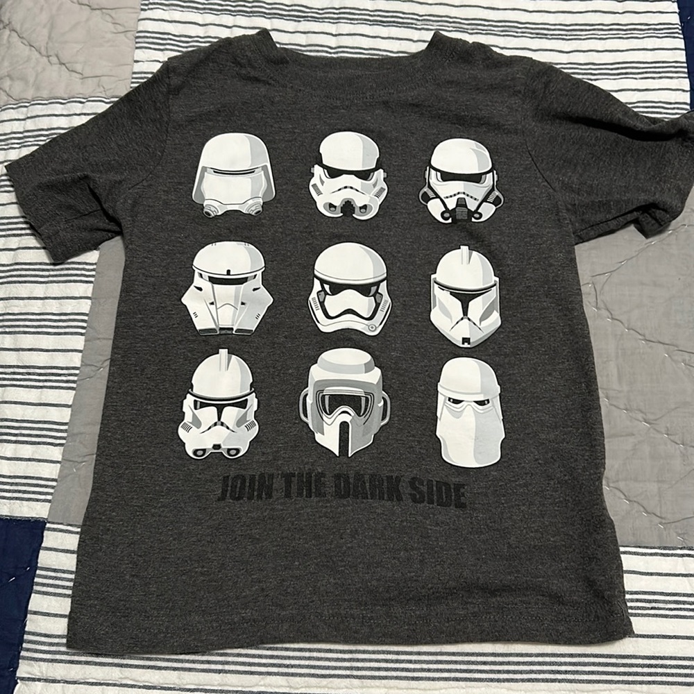 Star Wars kids tshirt size 6